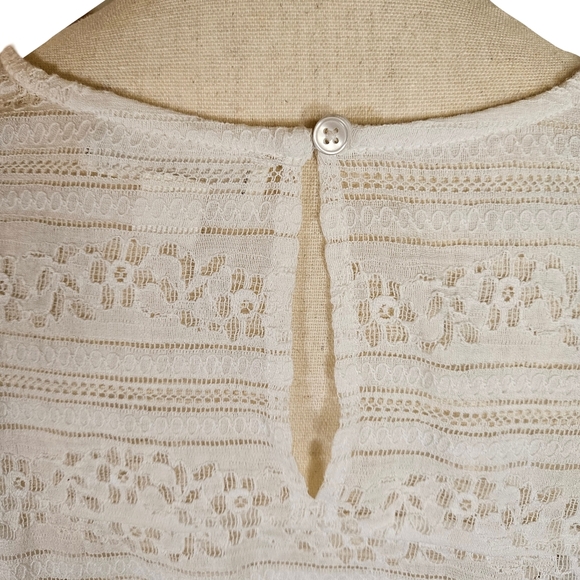 Treasure&Bond Beautiful Lace Blouse, 3X, Ivory - Picture 5 of 14